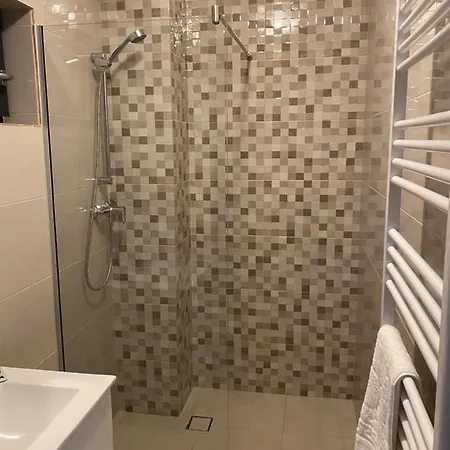 Ra Mamaia-nord Apartman